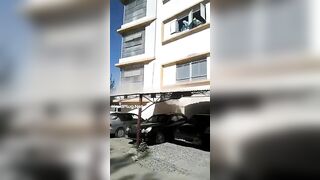 Man Jumps From Hospital Window In Peru