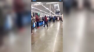 SC Walmart Customer Disarms Knife-wielding Thug 