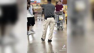 Security Guard At Kroger Supermarket In Bloomington Insults Man