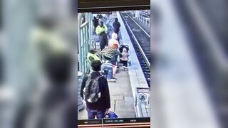 Shocking Moment: Homeless Woman Pushes 3-year-old Girl Into Train Door