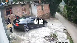 The Parking Brake Should Be Applied... - Video - VidMax.com