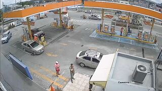 Sicario Murders Gas Station Attendant In Cold Blood