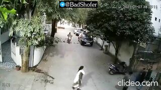Indian Stray Dog ​​brutally Attacks Girl And Bites Off Her Face