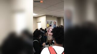 A Student Fights With The Principal, And Classmates Cheer Him On