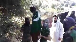 Taliban Hangs Captured Pakistani Soldier 