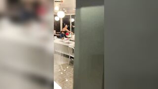 Waffle House Employee Fights Back