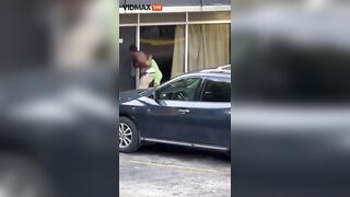 Da Hood's Mating Ritual Is Spectacular - Video