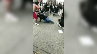 Teen Gang Fight Breaks Out In Brooklyn Streets - V