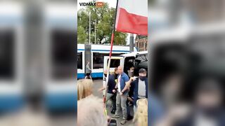 WTF: Dutch Plainclothes Police Now Kidnap Protesting F