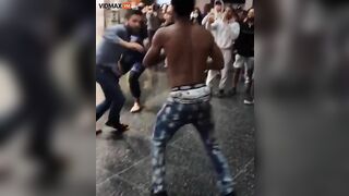 Watch A Group Of Black Men Attack A White Tourist In Hollywood