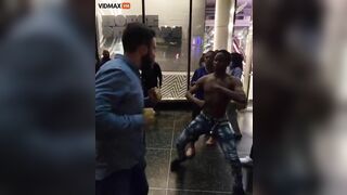 Watch A Group Of Black Men Attack A White Tourist In Hollywood