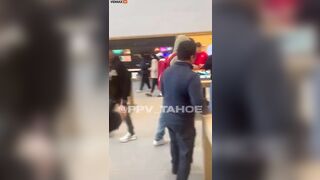 Watch The Mob Get 100% Off At This Apple Store In Pennsylvania