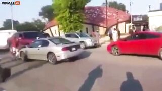 Why You Never Bring A Taser To A Car Fight – Video – VidMax