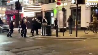 Wilde Video Shows The Moment Two London Police Officers Were Stabbed