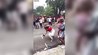 Woman Slaps Man First At Notting Hill Carnival