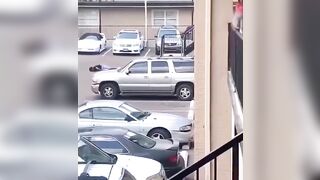 Woman Filmed Murder In Broad Daylight