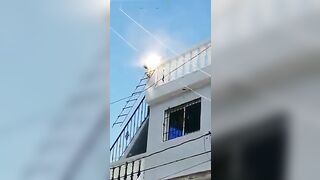 2 Painters Electrocuted On Building Roof 