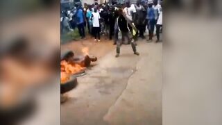 Suspected Nigerian Rapist Interrogated And Burned Alive 