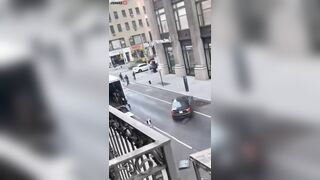 Chaos In Manhattan, Driver Runs Over A Police Officer, O. Drives