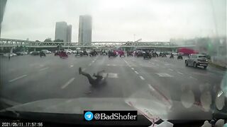 The Chinese Ended The Whole Thing By Jumping From The Joint Onto The Vehicle