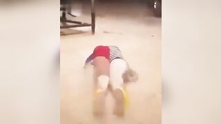 Crazy! Woman Breaks Neck While Twerking 