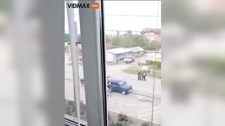 Guy Blows Himself Up In Car When Police Try To Kidnap Him