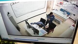 Guy Beats His Colleague To Death With A Hammer 