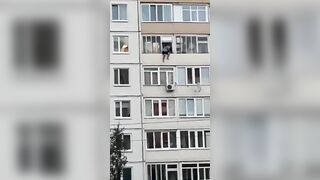 Man Attempts Suicide, Gets Help From Friends 