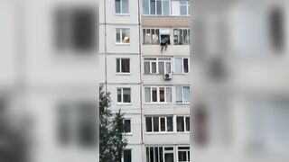 Man Attempts Suicide, Gets Help From Friends 