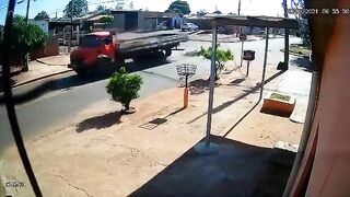 Motorcyclist Hit By Truck And Run Over 