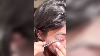 Oops! Woman Confuses Eye Drop Bottle With Eyelash Glue