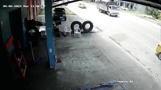 Sikarios Shoots And Kills Two Police Officers In Ecuador