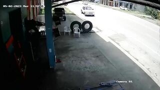 Sikarios Shoots And Kills Two Police Officers In Ecuador