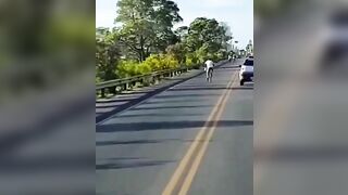 Stupid Cyclist Causes Accident 