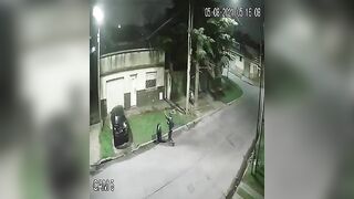 Thief Tries To Steal Cable, Gets His Comeuppance 