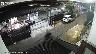 Triple Bike Crash 