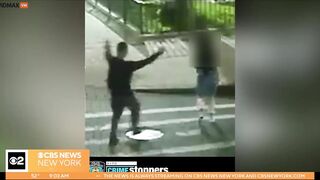 Watch A Woman Kidnapped From The Streets Of New York - Video