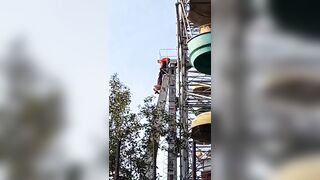 Suicidal Woman Falls Off Ferris Wheel 