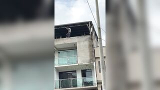 Young Man Commits Suicide By Falling From Building During Rescue Operation