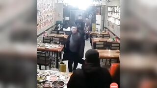 This Guy Accidentally Stabbed His Friend During A Fight At A Restaurant