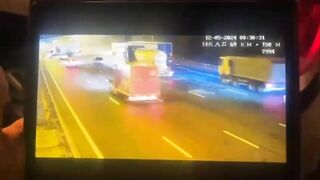 Parking On A Busy Highway Becomes A Disaster
