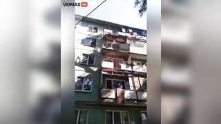 This Balcony Railing Doesn't Look Too Safe, So A Drunk Russian Tested It