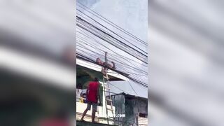 A Worker Accidentally Touched An Electric Cable And Was Electrocuted 