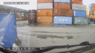 A Worker Lost His Focus While Speaking And Then His Life