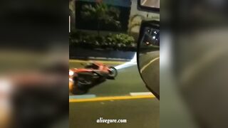 The Body Of A Motorcyclist Was Crushed By A Truck. Dr. Mandaluyong