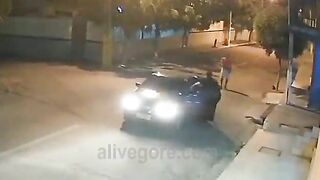Guy Hit The Wrong Car 