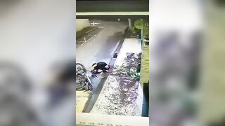 Guy On Motorcycle Misses The Curve 