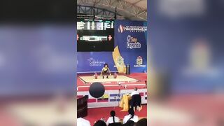 Weightlifter Injures Back After Dropping Dumbbell 