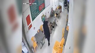 Man Pours Gasoline On Restaurant Owner And Sets Him On Fire