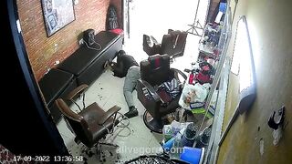 Barber Shot Dead On The Job 